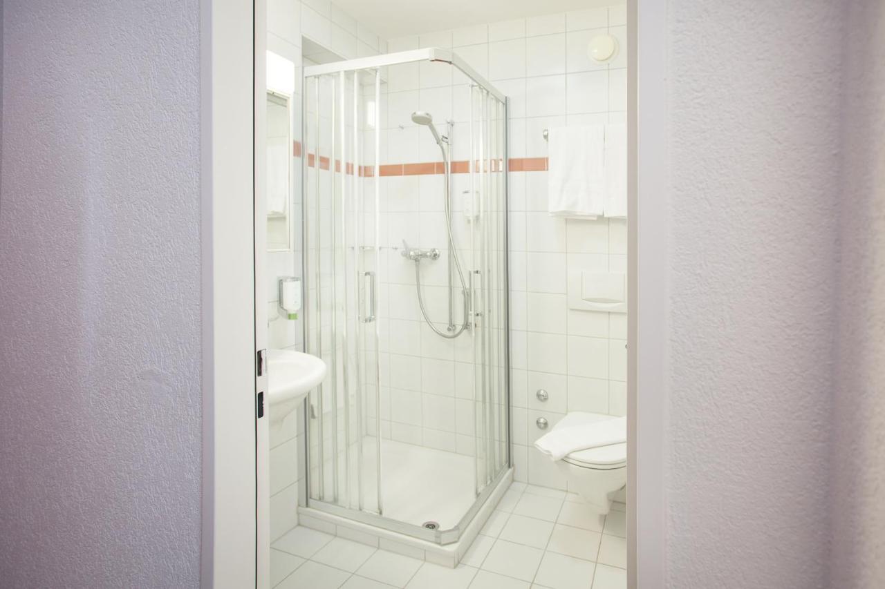 Guesthouse Zurzach - Self Check-In Esterno foto